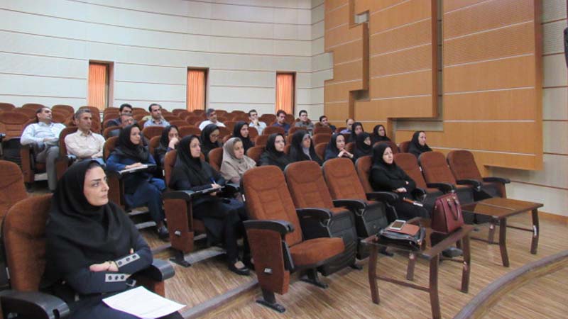 جلسه آموزشی کمیته آموزش و پیشگیری در شرکت توزیع نیروی برق استان سمنان