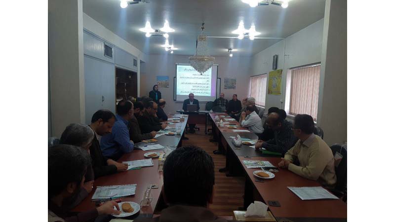 برگزاری دومین جلسه آموزش پیشگیری از سرطان به کارکنان مرکز تحقیقات سازمان جهاد کشاورزی استان