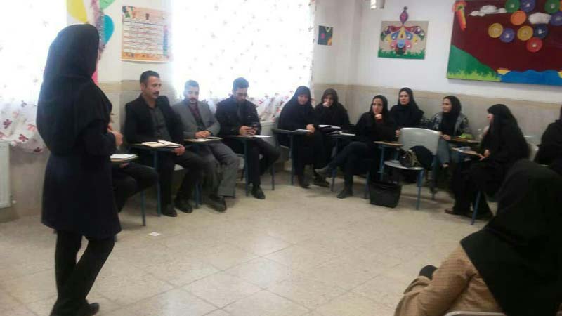 برگزاری دومین جلسه مهارتهای دهگانه راه آسمان ویژه ی انجمن علمی معلمان استان سمنان