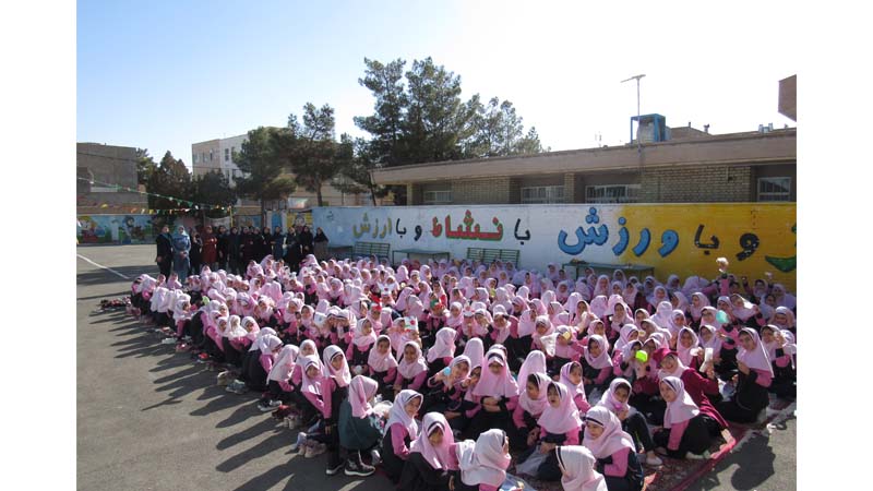 جشنواره تغذیه سالم دانش آموزی با مشارکت دبستان دخترانه شاهد و بنیاد راه آسمان